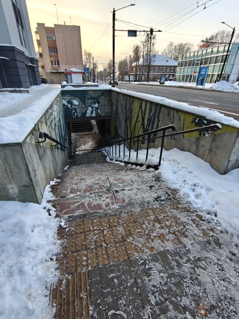 Požeminė perėja Žemaičių g. Kaune žiemą (įėjimas).